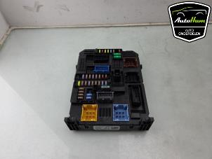 Gebruikte Computer Body Control Peugeot 208 II (UB/UH/UP) 1.2 Vti 12V PureTech 75 Prijs € 75,00 Margeregeling aangeboden door AutoHam