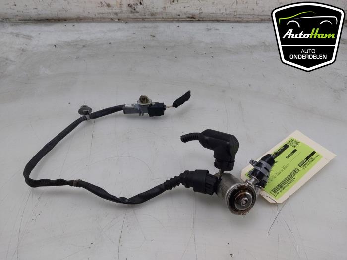 Gebruikte Adblue injector Renault Kangoo Express (RFK) 1.5 Blue dCi 115 Prijs € 151,25 Inclusief btw aangeboden door AutoHam