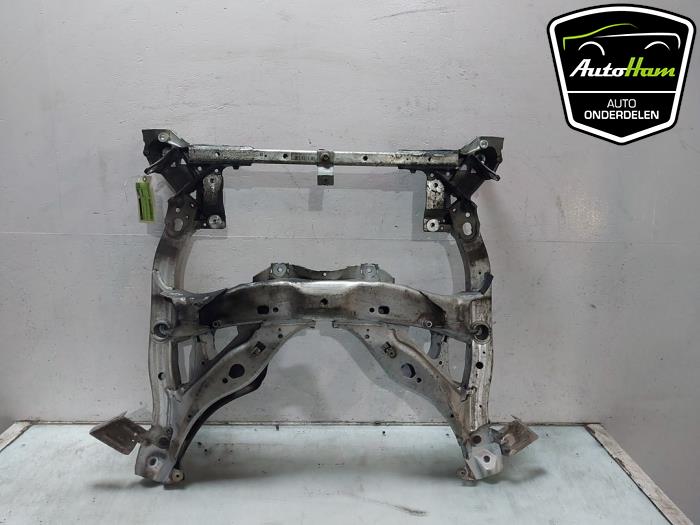 Gebruikte Subframe BMW 5 serie (F10) 530i 24V TwinPower Turbo Prijs € 80,00 Margeregeling aangeboden door AutoHam