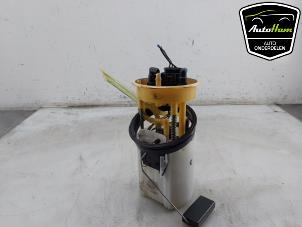 Gebruikte Brandstofpomp Elektrisch Volkswagen Polo V (6R) 1.4 TDI DPF BlueMotion technology Prijs € 40,00 Margeregeling aangeboden door AutoHam