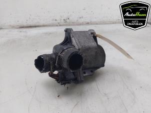 Gebruikte Waterpomp BMW 5 serie (F10) 530i 24V TwinPower Turbo Prijs € 125,00 Margeregeling aangeboden door AutoHam