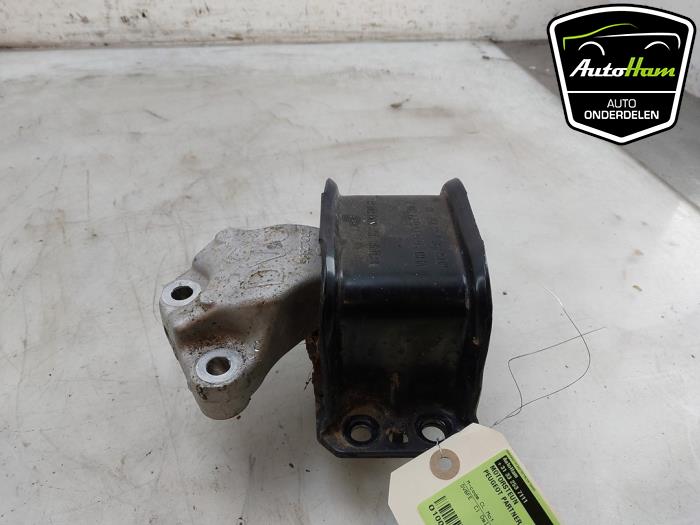 Gebruikte Motorsteun Peugeot Partner (GC/GF/GG/GJ/GK) 1.6 BlueHDI 75 Prijs € 30,00 Margeregeling aangeboden door AutoHam