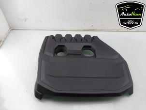 Gebruikte Motor Beschermplaat Volkswagen Golf VIII (CD1) 1.5 TSI BlueMotion 16V Prijs € 20,00 Margeregeling aangeboden door AutoHam