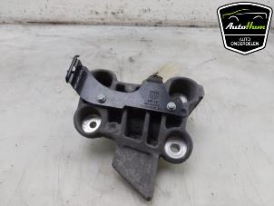 Gebruikte Motorrubber Opel Frontera (OV24) Electric 44 kWh Prijs € 20,00 Margeregeling aangeboden door AutoHam