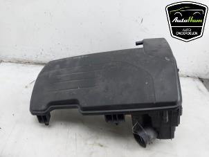 Gebruikte Luchtfilterhuis Renault Twingo II (CN) 1.2 16V Prijs € 30,00 Margeregeling aangeboden door AutoHam