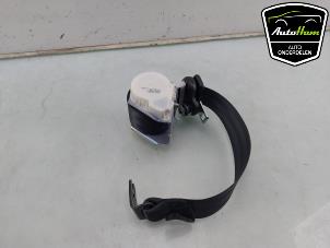 Gebruikte Veiligheidsgordel links-achter Ford Fiesta 6 (JA8) 1.0 EcoBoost 12V 100 Prijs € 35,00 Margeregeling aangeboden door AutoHam