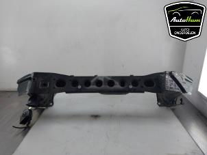 Gebruikte Bumperframe voor Ford Focus 3 1.6 EcoBoost 16V Prijs € 40,00 Margeregeling aangeboden door AutoHam