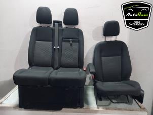 Gebruikte Interieur Bekledingsset Ford Transit Custom 2.0 TDCi 16V Eco Blue 130 Prijs € 356,95 Inclusief btw aangeboden door AutoHam