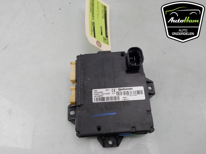 Gebruikte Module Bodycontrol Renault Trafic (1FL/2FL/3FL/4FL) 2.0 dCi 16V 120 Prijs € 60,50 Inclusief btw aangeboden door AutoHam