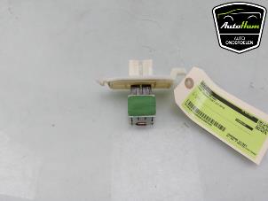 Gebruikte Kachel Weerstand Ford Transit Custom 2.2 TDCi 16V Prijs € 24,20 Inclusief btw aangeboden door AutoHam