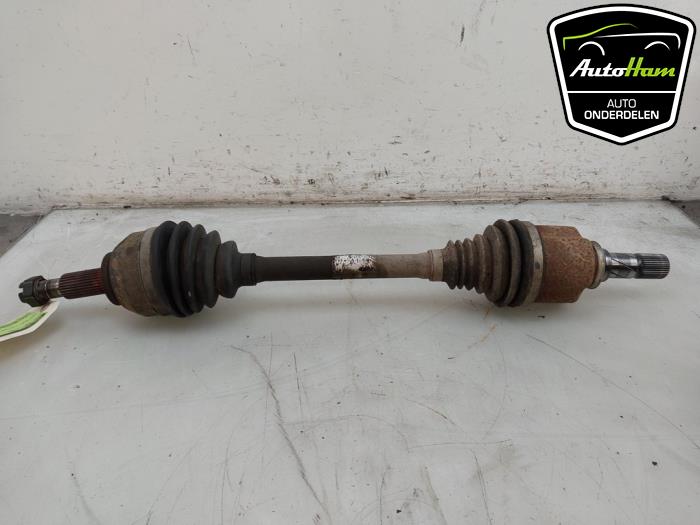 Gebruikte Steekas links-voor Renault Trafic (1FL/2FL/3FL/4FL) 2.0 dCi 16V 120 Prijs € 72,60 Inclusief btw aangeboden door AutoHam