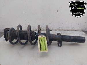 Gebruikte Schokbreker links-voor Ford Transit Custom 2.2 TDCi 16V Prijs € 90,75 Inclusief btw aangeboden door AutoHam