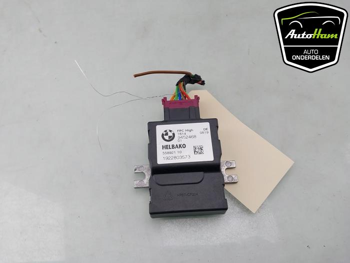 Gebruikte Brandstofpomp module BMW 3 serie Touring (G21) 330i 2.0 TwinPower Turbo 16V Prijs € 40,00 Margeregeling aangeboden door AutoHam