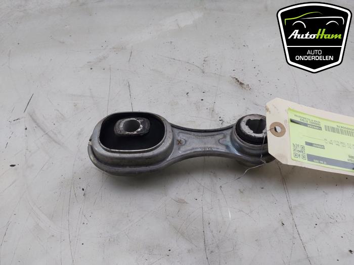 Gebruikte Versnellingsbak Steun Renault Arkana (RJLL) 1.6 E-Tech 145 16V Prijs € 20,00 Margeregeling aangeboden door AutoHam