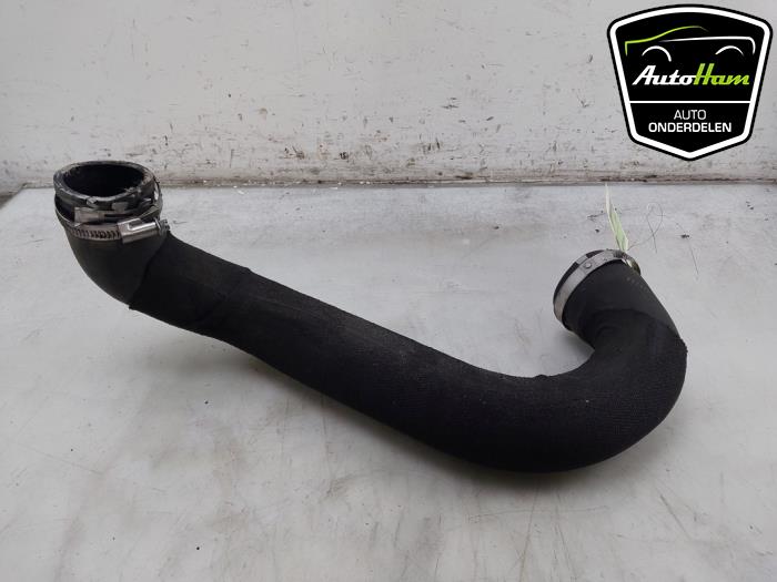 Gebruikte Intercooler Slang Audi A5 Sportback (F5A/F5F) 2.0 35 TFSI Mild Hybrid 16V Prijs € 50,00 Margeregeling aangeboden door AutoHam