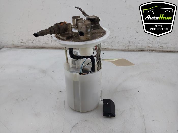 Gebruikte Brandstofpomp Elektrisch Mitsubishi Space Star (A0) 1.0 12V Prijs € 50,00 Margeregeling aangeboden door AutoHam