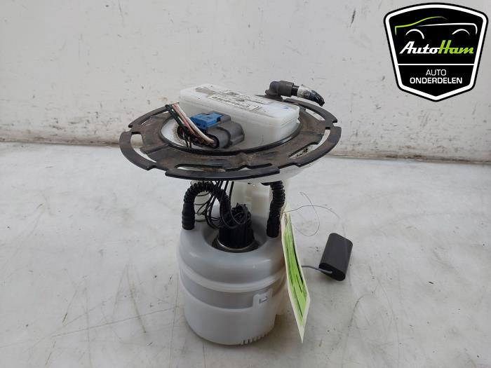 Gebruikte Tank element Pomp Renault Megane IV Estate (RFBK) 1.3 TCE 160 16V Prijs € 85,00 Margeregeling aangeboden door AutoHam