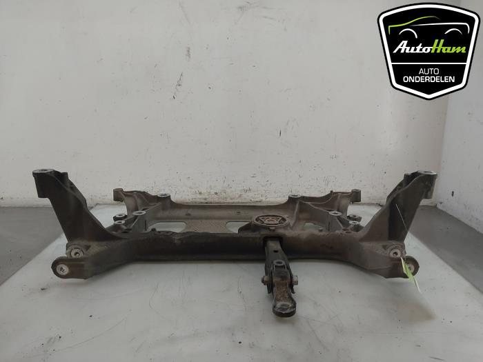 Gebruikte Subframe Volkswagen Passat (3G2) 2.0 TDI BiTurbo 16V 4Motion Prijs € 95,00 Margeregeling aangeboden door AutoHam