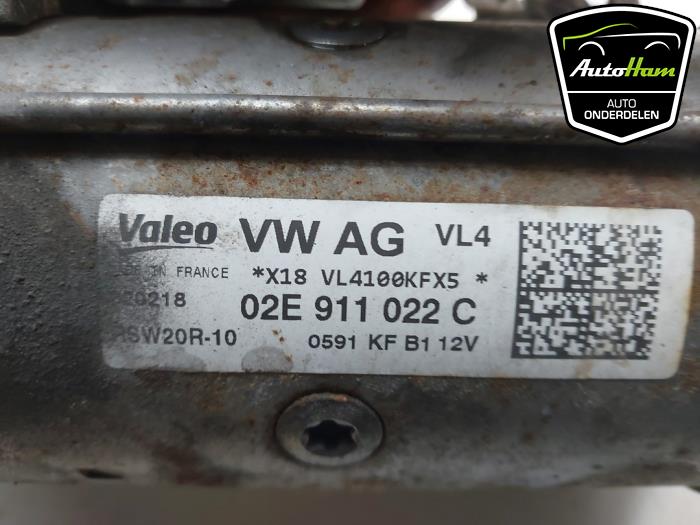 Startmotor van een Volkswagen Passat (3G2) 2.0 TDI BiTurbo 16V 4Motion 2018