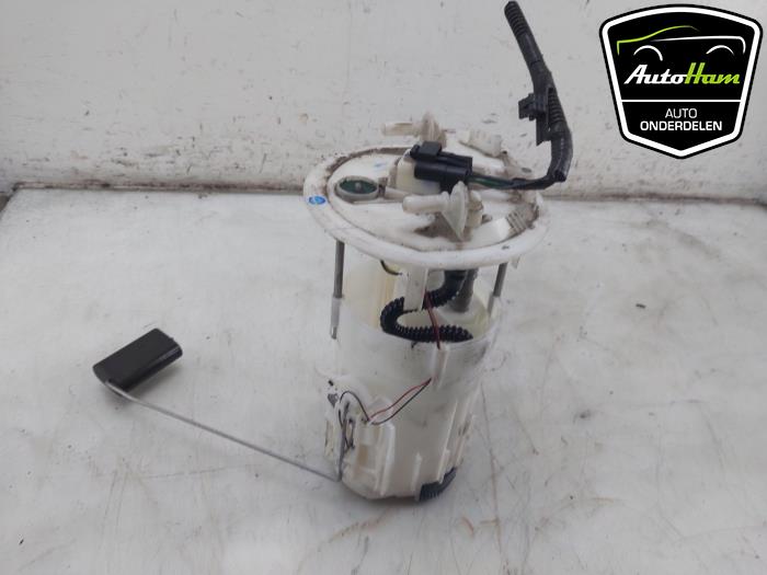 Gebruikte Tank element Pomp Mercedes Citan (415.6) 1.5 108 CDI Prijs € 72,60 Inclusief btw aangeboden door AutoHam