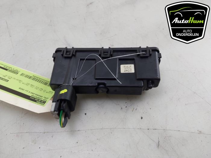 Gebruikte Esp computer Opel Grandland (X) 1.6 Turbo 16V Hybrid Prijs € 75,00 Margeregeling aangeboden door AutoHam