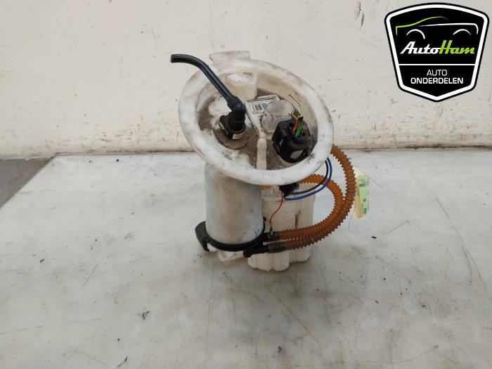 Gebruikte Tank element Pomp BMW 3 serie Touring (F31) 320i xDrive 2.0 16V Prijs € 50,00 Margeregeling aangeboden door AutoHam