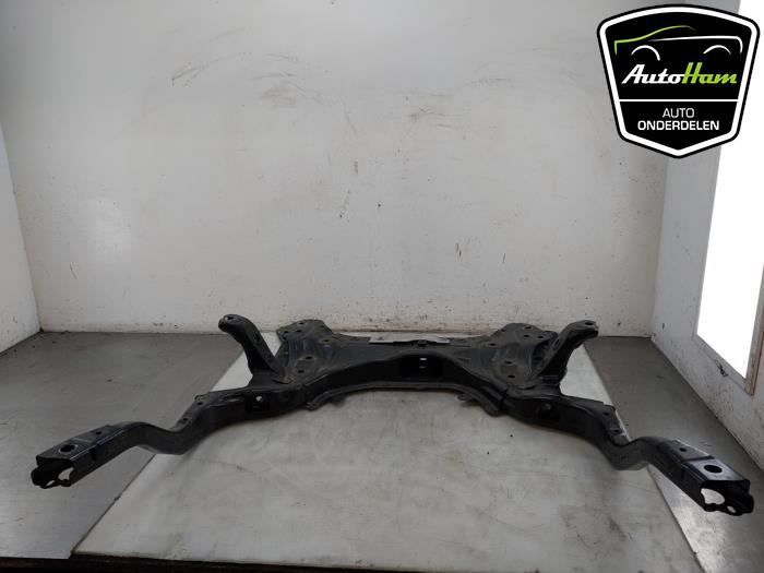 Gebruikte Subframe Toyota Yaris IV (P21/PA1/PH1) 1.5 12V Hybrid 115 Prijs € 275,00 Margeregeling aangeboden door AutoHam