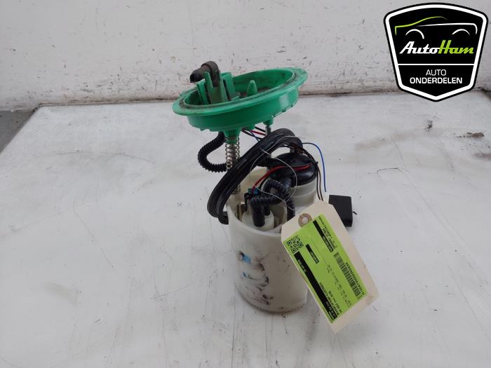 Gebruikte Tank element Pomp Volkswagen Golf VII (AUA) 2.0 GTI 16V Performance Package Prijs € 50,00 Margeregeling aangeboden door AutoHam