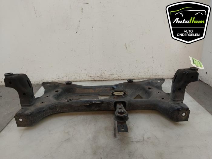 Gebruikte Subframe Volkswagen Golf VIII (CD1) 1.5 TSI 16V Prijs € 100,00 Margeregeling aangeboden door AutoHam