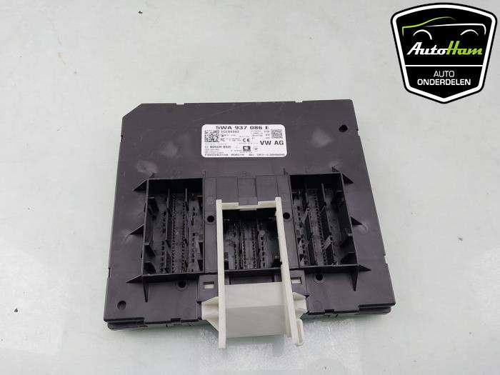 Gebruikte Computer Body Control Volkswagen Golf VIII (CD1) 2.0 TSI R 16V 4Motion Prijs € 125,00 Margeregeling aangeboden door AutoHam