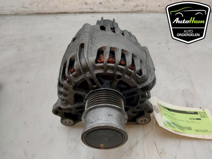 Gebruikte Dynamo Skoda Fabia III Combi (NJ5) 1.0 TSI 12V Prijs € 50,00 Margeregeling aangeboden door AutoHam