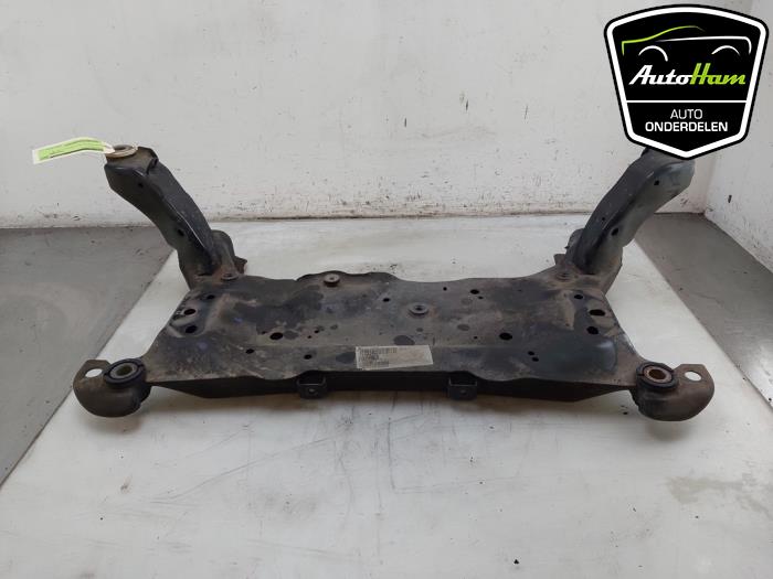 Gebruikte Subframe Volvo V40 (MV) 1.6 T2 GTDi 16V Prijs € 95,00 Margeregeling aangeboden door AutoHam