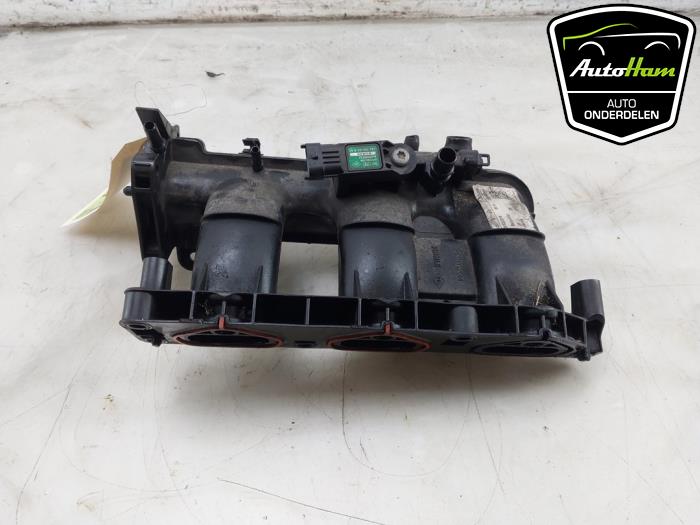 Gebruikte Inlaatspruitstuk Dacia Sandero II 0.9 TCE 12V LPG Prijs € 75,00 Margeregeling aangeboden door AutoHam