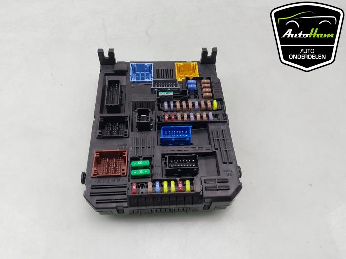 Gebruikte Bodycontrol Module Opel Corsa F (UB/UH/UP) 1.2 Turbo 12V 100 Hybrid Prijs € 95,00 Margeregeling aangeboden door AutoHam