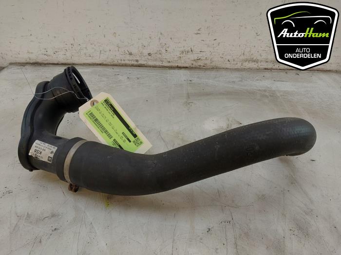 Gebruikte Intercooler Slang Opel Astra J Sports Tourer (PD8/PE8/PF8) 1.4 Turbo 16V Prijs € 75,00 Margeregeling aangeboden door AutoHam