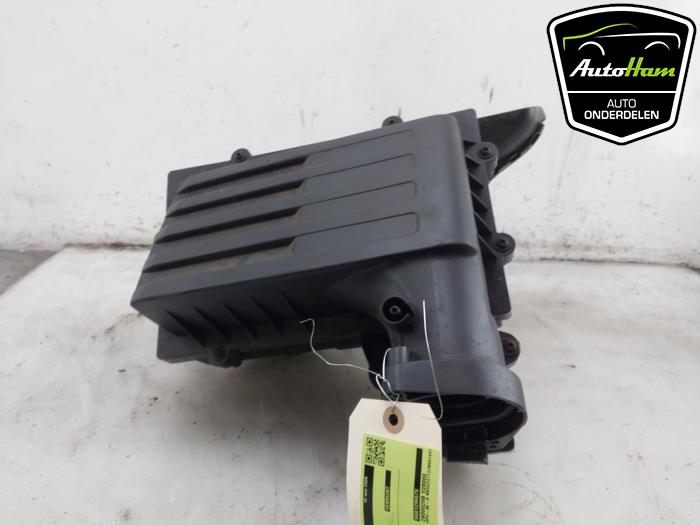 Gebruikte Luchtfilterhuis Volkswagen Touran (5T1) 1.6 TDI SCR BlueMotion Technology Prijs € 40,00 Margeregeling aangeboden door AutoHam