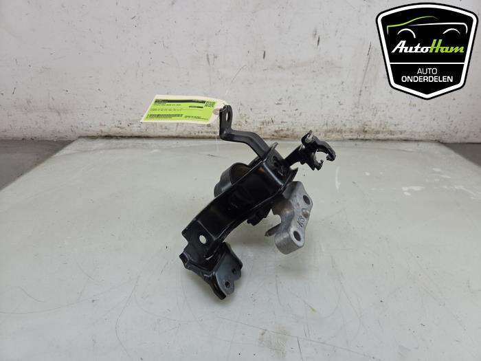 Gebruikte Motorrubber Toyota Yaris Cross (PB1/PJ1) 1.5 12V Hybrid 115 Prijs € 40,00 Margeregeling aangeboden door AutoHam