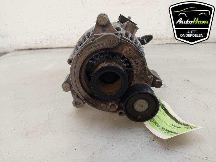 Gebruikte Dynamo BMW 3 serie Touring (G21) 330i 2.0 TwinPower Turbo 16V Prijs € 125,00 Margeregeling aangeboden door AutoHam