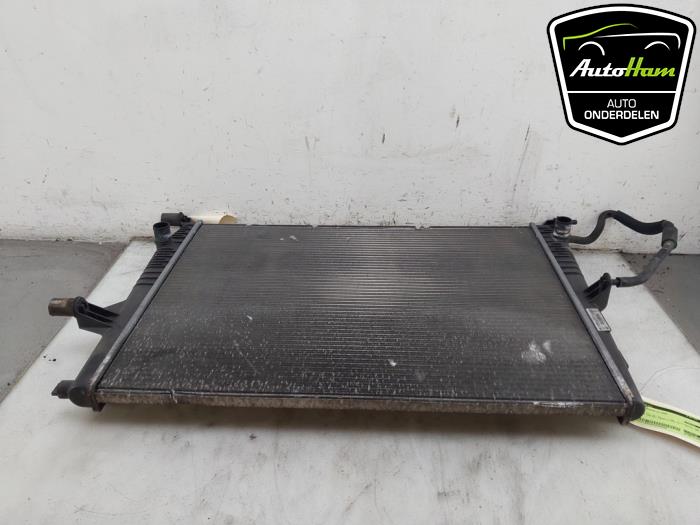 Gebruikte Radiateur Renault Megane III Grandtour (KZ) 1.6 16V Prijs € 30,00 Margeregeling aangeboden door AutoHam