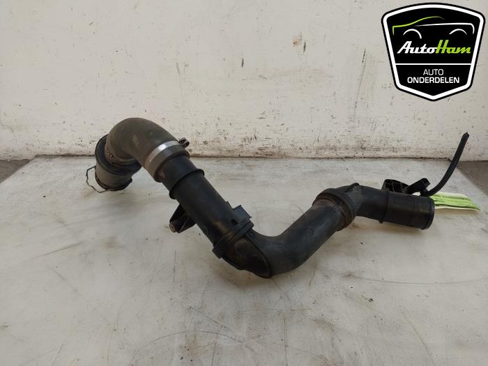 Gebruikte Intercooler Buis Renault Trafic (1FL/2FL/3FL/4FL) 1.6 dCi 115 Prijs € 72,60 Inclusief btw aangeboden door AutoHam