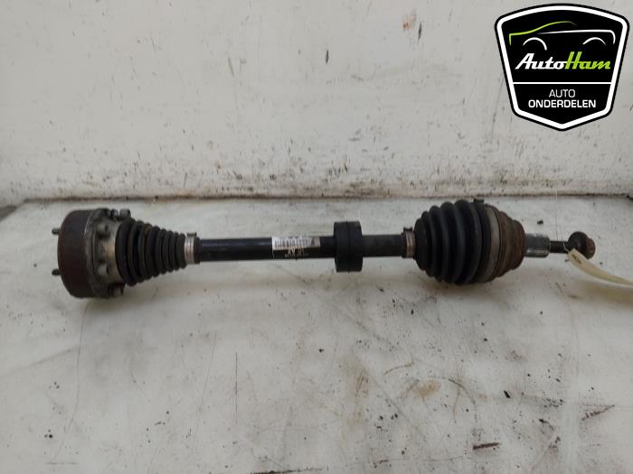 Gebruikte Steekas links-voor Volkswagen Golf VII (AUA) 1.2 TSI 16V Prijs € 75,00 Margeregeling aangeboden door AutoHam