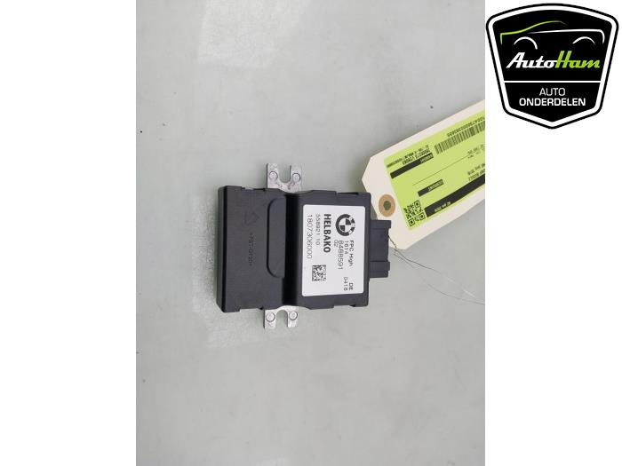 Gebruikte Brandstofpomp module BMW 5 serie Touring (G31) 523d 2.0 TwinPower Turbo 16V Prijs € 40,00 Margeregeling aangeboden door AutoHam