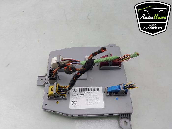 Gebruikte Module Bodycontrol Mercedes C (W205) C-180 1.6 16V Prijs € 40,00 Margeregeling aangeboden door AutoHam