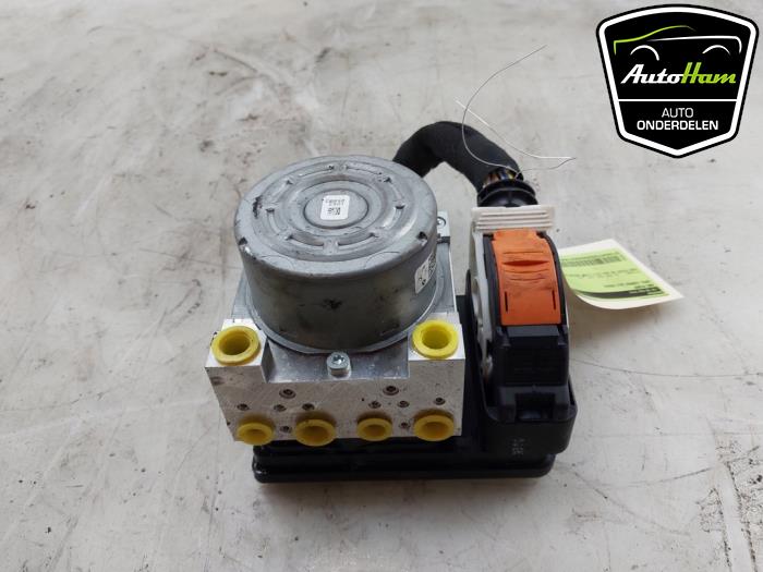 Gebruikte ABS Pomp Opel Corsa F (UB/UH/UP) 1.2 Turbo 12V 100 Hybrid Prijs € 300,00 Margeregeling aangeboden door AutoHam