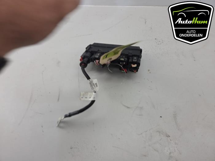 Gebruikte Accu sensor Mini Mini (F65/F66) 1.5 12V Cooper C 3-Drs. Prijs € 40,00 Margeregeling aangeboden door AutoHam