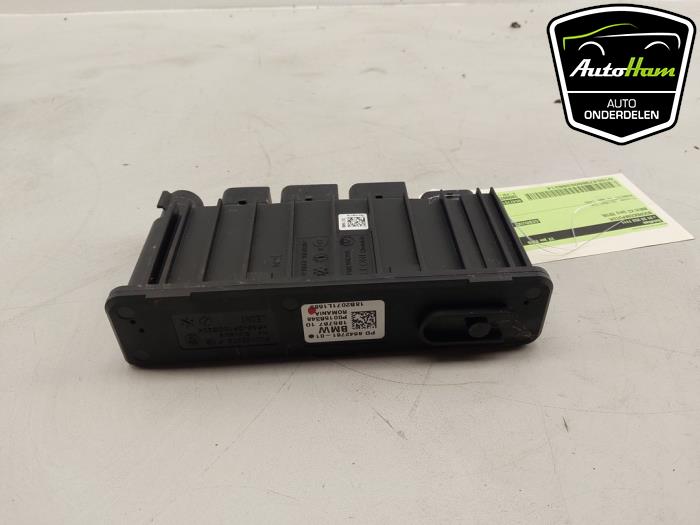 Gebruikte Boordcomputer BMW X2 (F39) sDrive 20i 1.5 12V TwinPower Turbo Prijs € 20,00 Margeregeling aangeboden door AutoHam