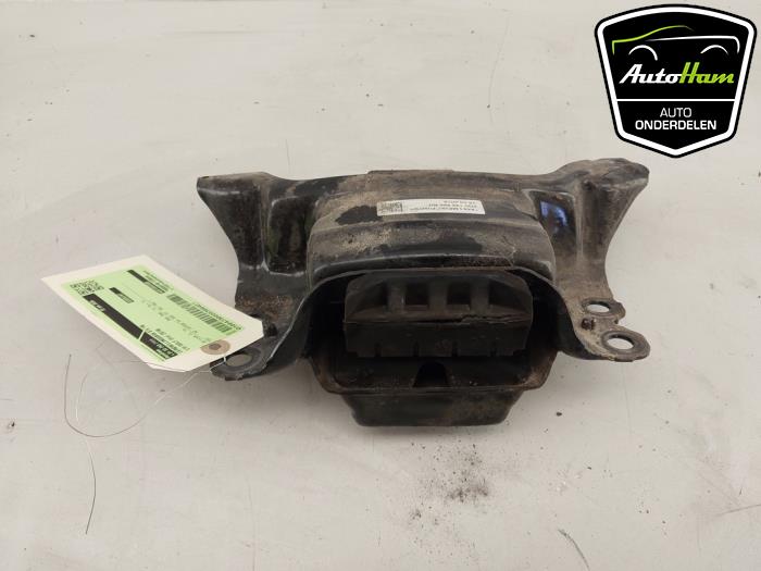 Gebruikte Versnellingsbak Steun Volkswagen Golf VII (AUA) 1.0 TSI 12V BlueMotion Prijs € 25,00 Margeregeling aangeboden door AutoHam
