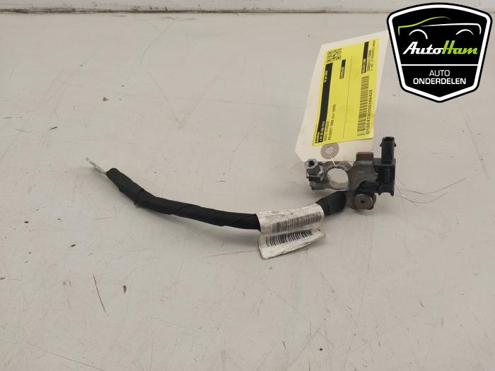 Gebruikte Accu sensor Peugeot 2008 (UD/UK/UR/US/UX) e-2008 50 kWh Prijs € 75,00 Margeregeling aangeboden door AutoHam