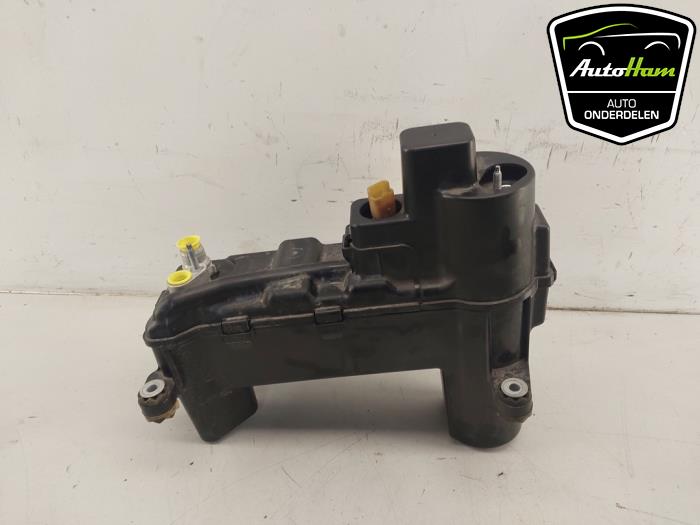 Gebruikte Airco Condensor Peugeot 2008 (UD/UK/UR/US/UX) e-2008 50 kWh Prijs € 40,00 Margeregeling aangeboden door AutoHam