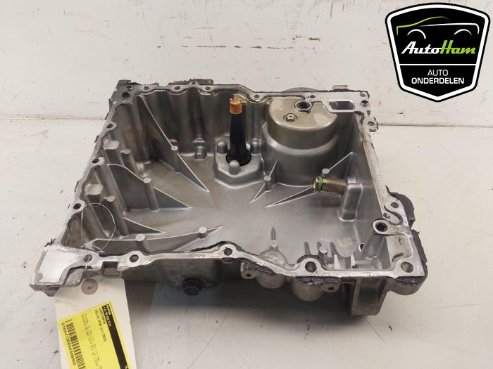 Gebruikte Carterpan Volvo XC40 (XZ) 1.5 T5 Plug-in Hybrid 16V Prijs € 175,00 Margeregeling aangeboden door AutoHam